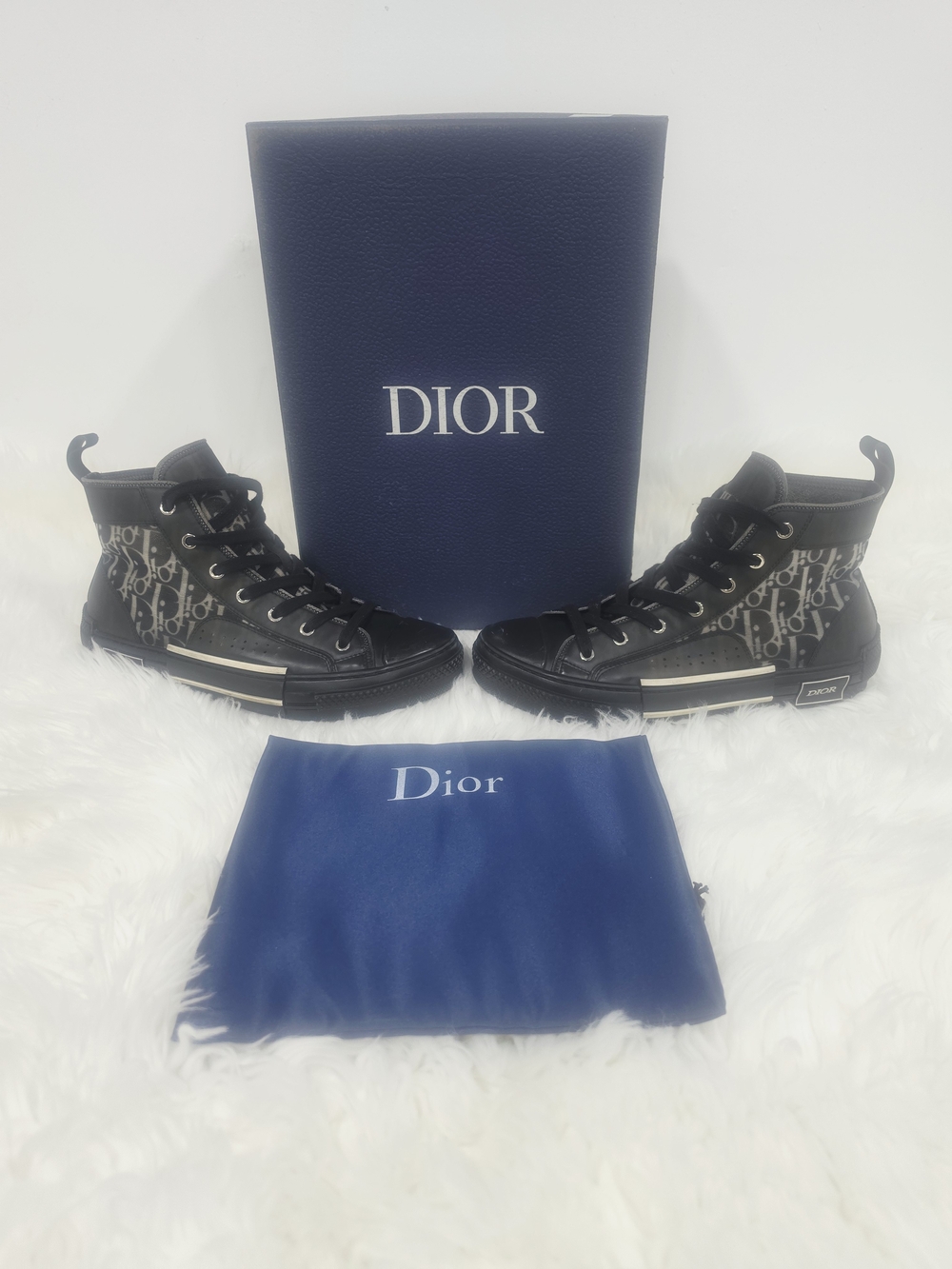 Dior Men Oblique High Top Sneakers Black White EU 40 Made in Italy.